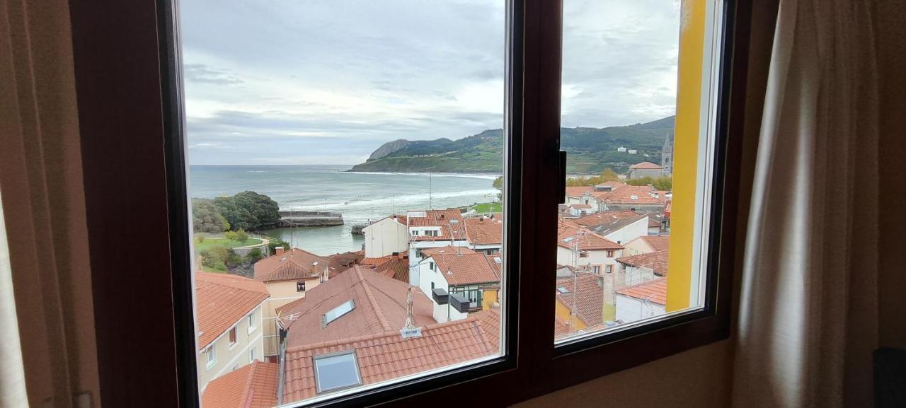 Mundaka Izaro Eye Leilighet Eksteriør bilde