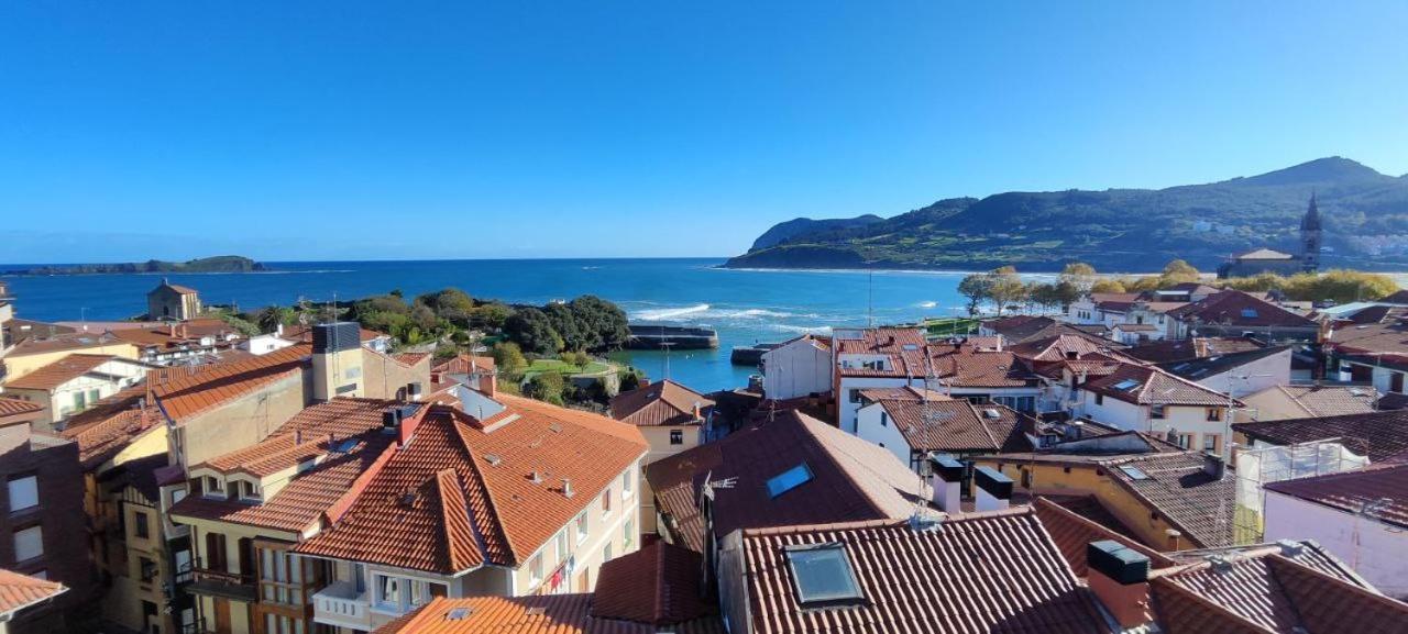 Mundaka Izaro Eye Leilighet Eksteriør bilde